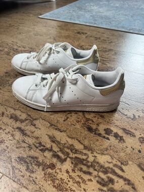 adidas White Sneakers with Gold Heel Tab